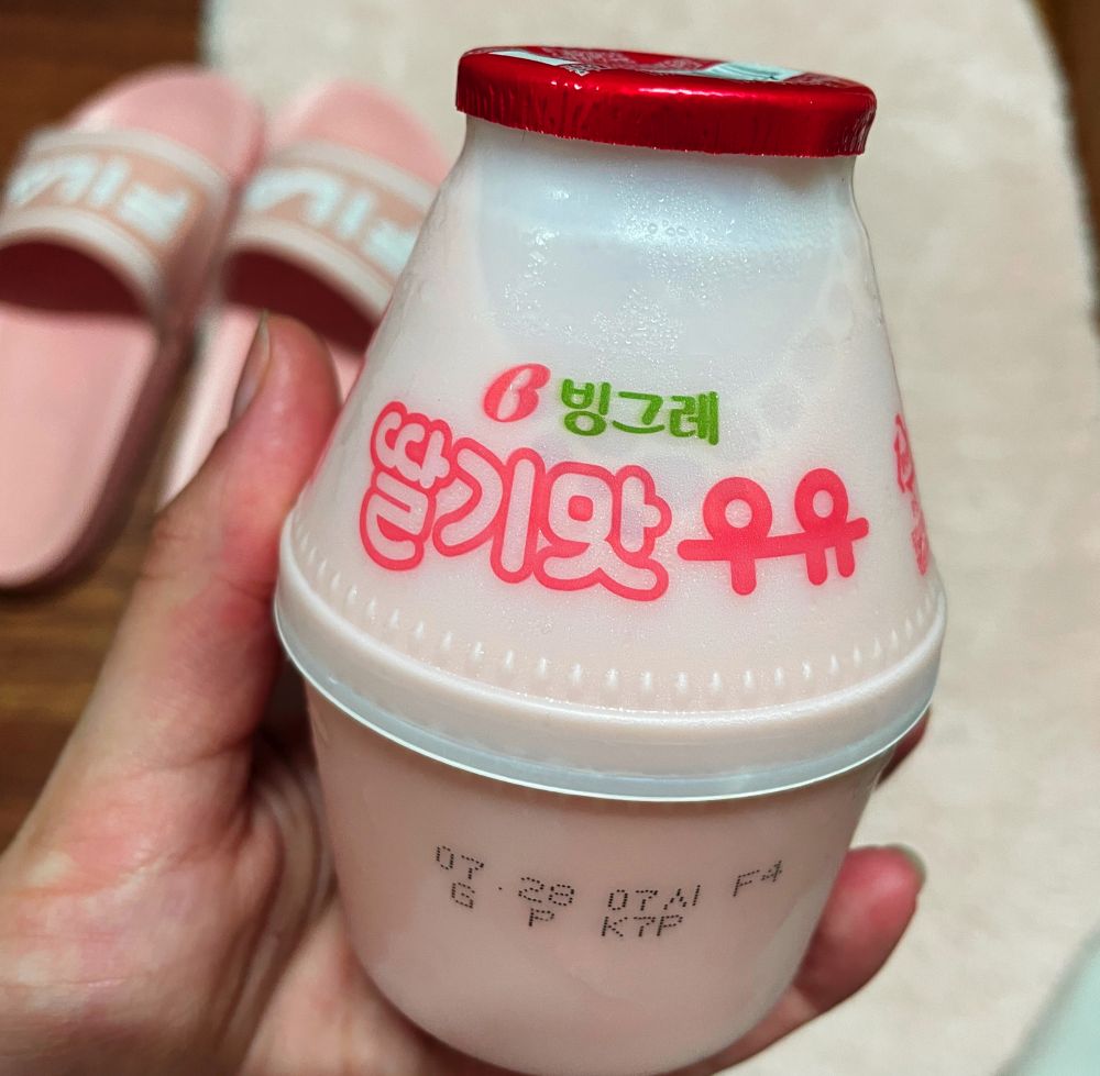 Korean Strawberry Milk